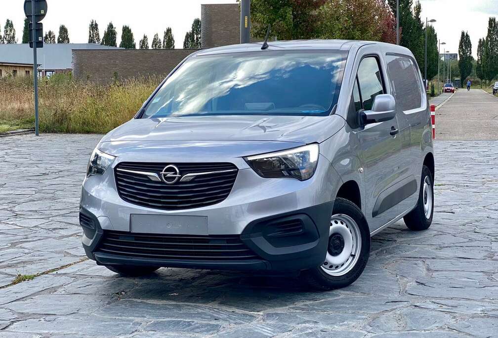 Opel Cargo 1.6d 3zit Lichte vracht/Airco/Navi/Gekeurd