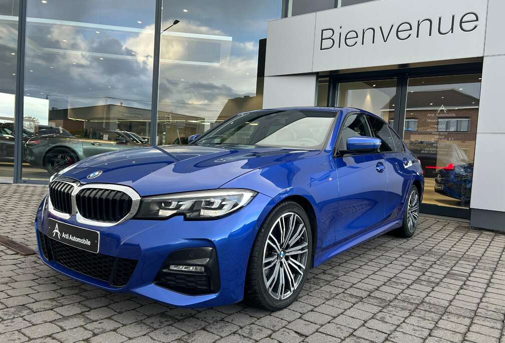 BMW *GARANTIE*PACK M*1ER PROP*LED AMB*CARPLAY*CAMERA*