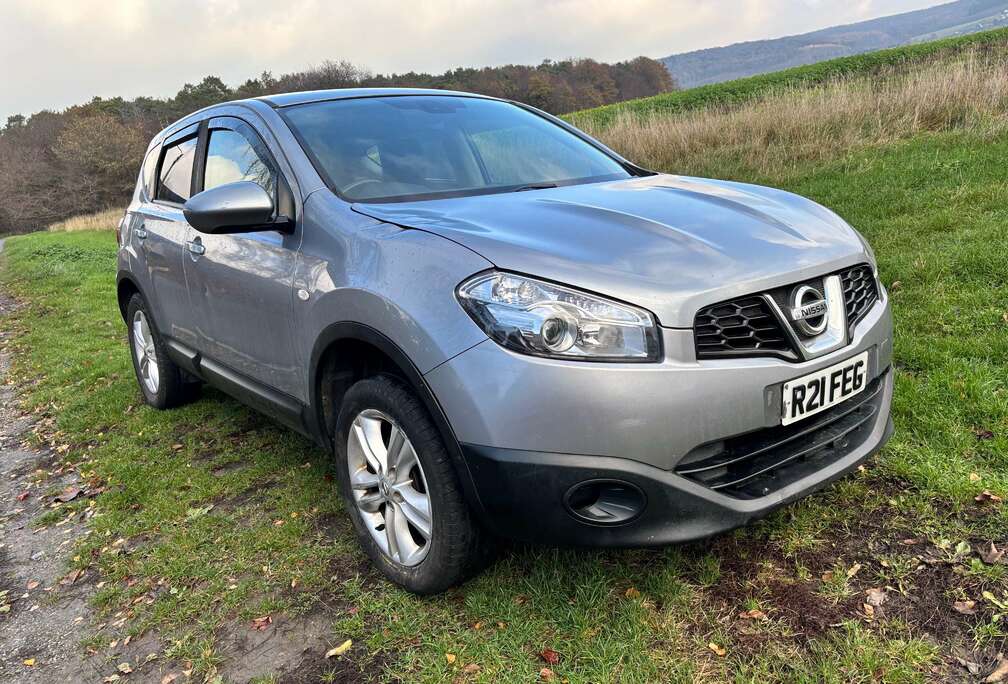 Nissan Qashqai 1.5 dCi 2WD Executive Volant A Droite