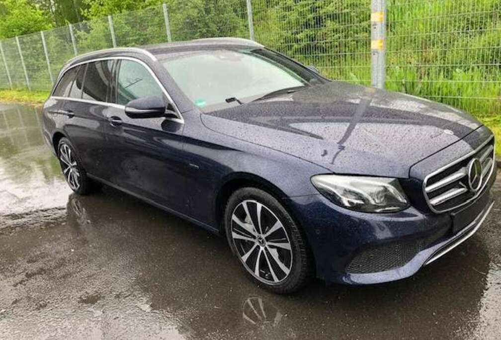 Mercedes-Benz E300de