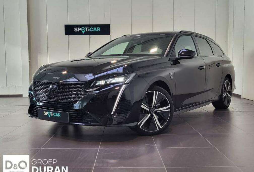 Peugeot GT 1.6 Plug-In Hybrid EAT8