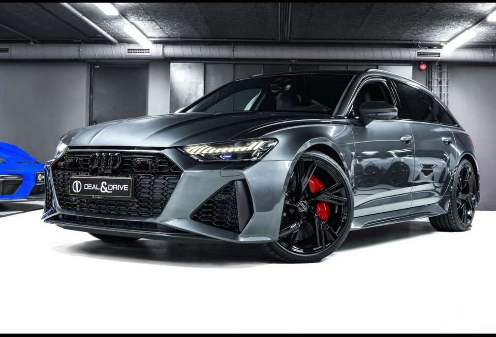 Audi AVANT PERFORMANCERS DYNAMIC+KERAMIK305 km/hB\\u0026