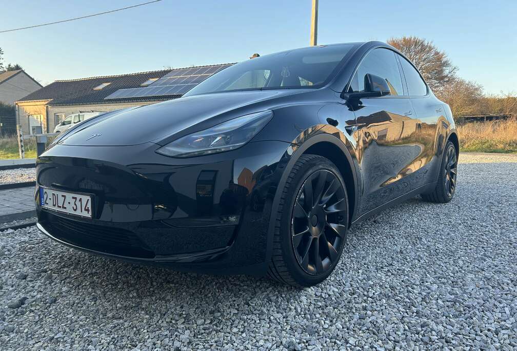 Tesla 72.5 kWh Dual Motor Long Range (324 kW)