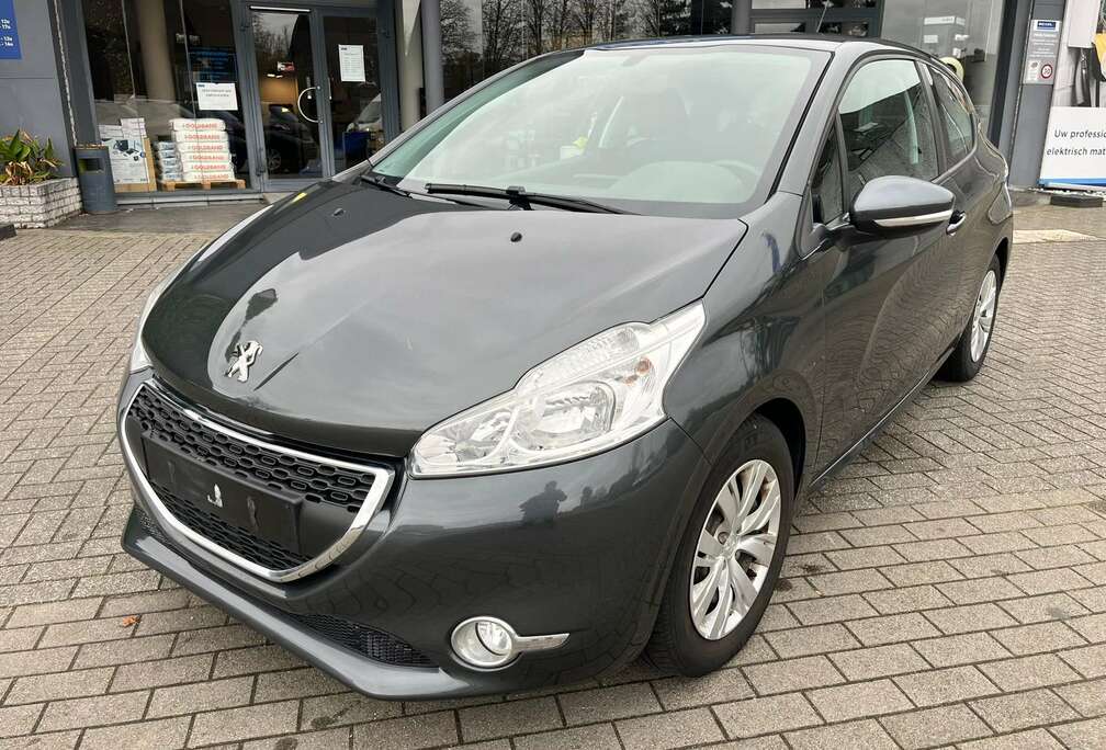 Peugeot 1.2i Style GARANTIE 12 MOIS/MAANDEN