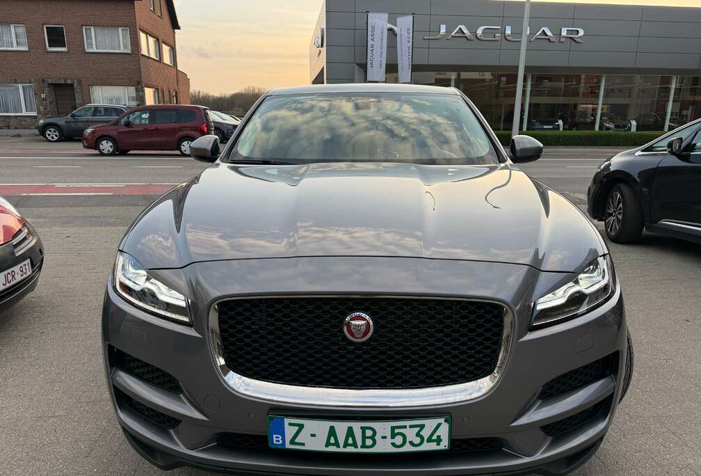 Jaguar 2.0 D PrestigeCar-PlayC.T.+Car-PassGARANTIE
