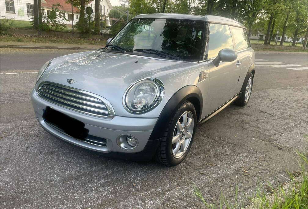 MINI AUTOMAAT  GEKEURD VV  ONDERHOUD OK