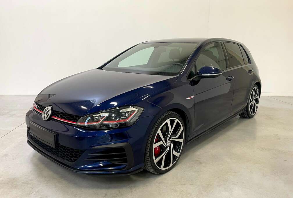 Volkswagen Golf GTI DSG Performance