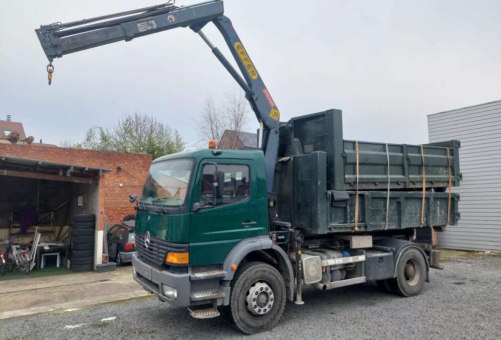 Mercedes-Benz 1923K/7,1 4x4 *Kipper+Kraan+2x Container