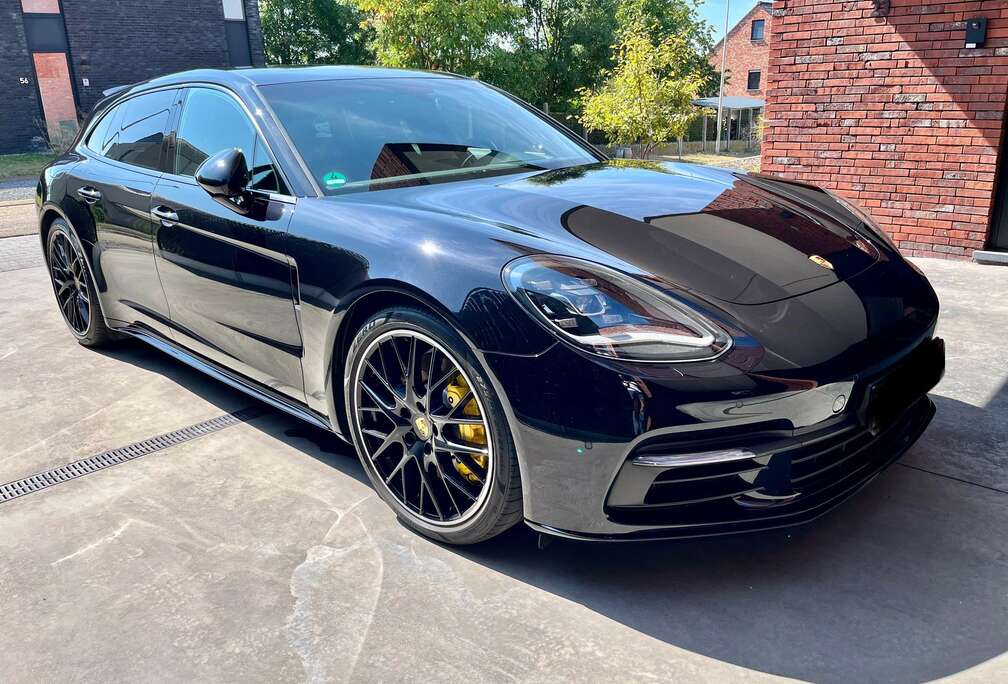 Porsche Panamera 4 Sport Turismo 3.0 V6 Turbo PDK