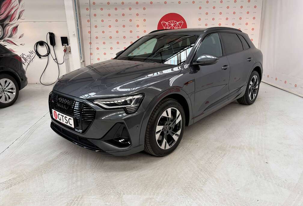 Audi 50 Quattro S line 230KW, 71kWh 50 Quattro S line, Black styling pakket, Camera, Sport stoelen, Lane assist, Pre sense