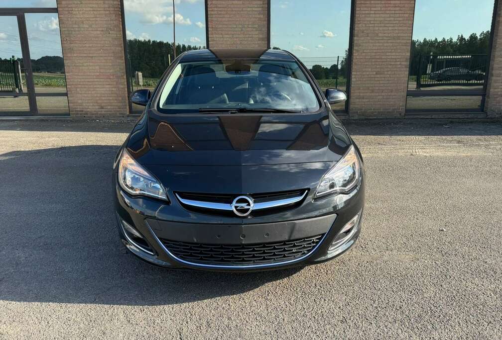 Opel Astra 1.6i Enjoy