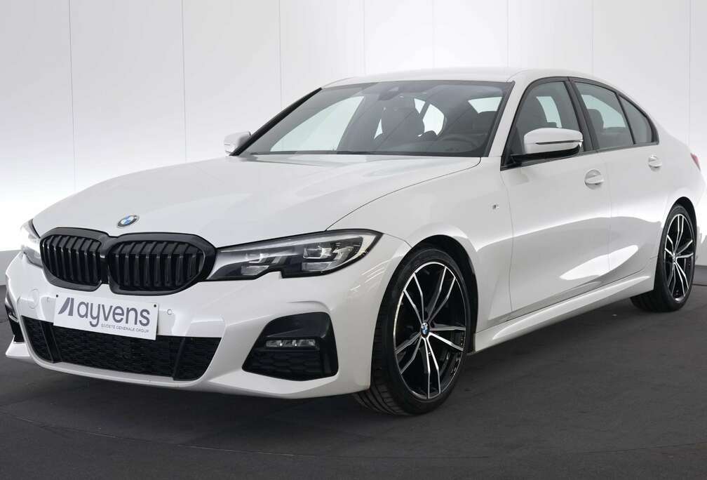 BMW 318dA M-Sport Business LEDER/ALCANTARA LED GPS PDC Adapt. M-Susp. Verw. Sportzetels Trekhaak