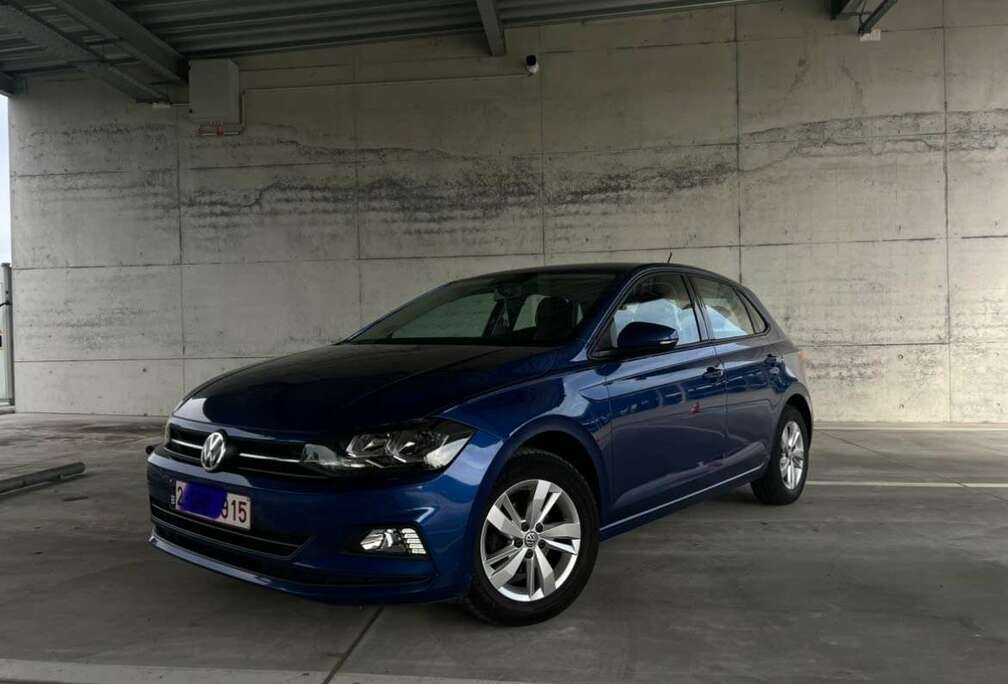 Volkswagen Volkswagen polo + airco + carplay+ carpass