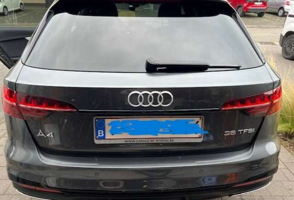 Audi A4 Avant 35 TFSI S tronic S line