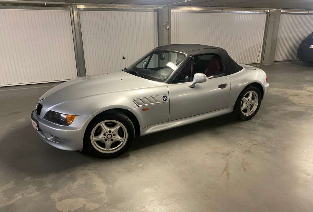 BMW 1.9i/volledige onderhoudshistoriek/perfecte staat