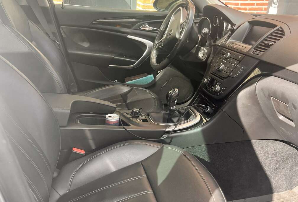 Opel Opel Insignia Sports Tourer 4*4 220PK