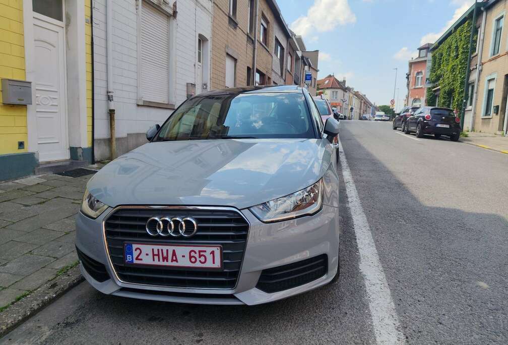 Audi Sportback 1.0 TFSI ultra 95 Midnight Series