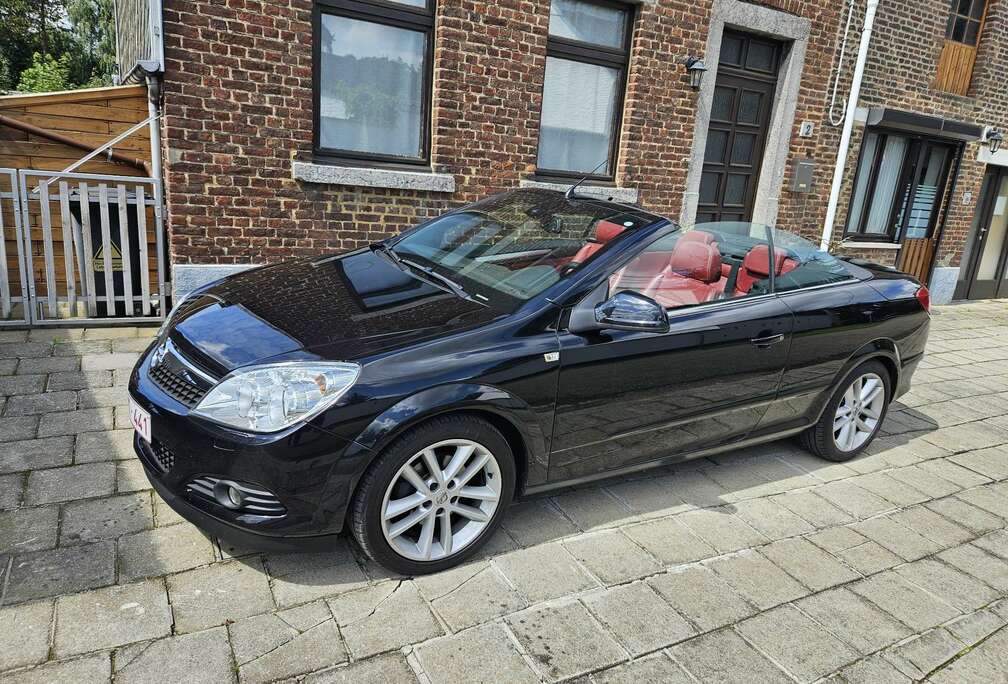 Opel Twintop 1.6 - 115 cosmos. prête à immatriculer.