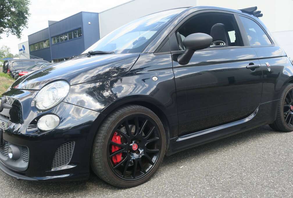 Abarth 595C 1.4 T-Jet Competizione Cabrio
