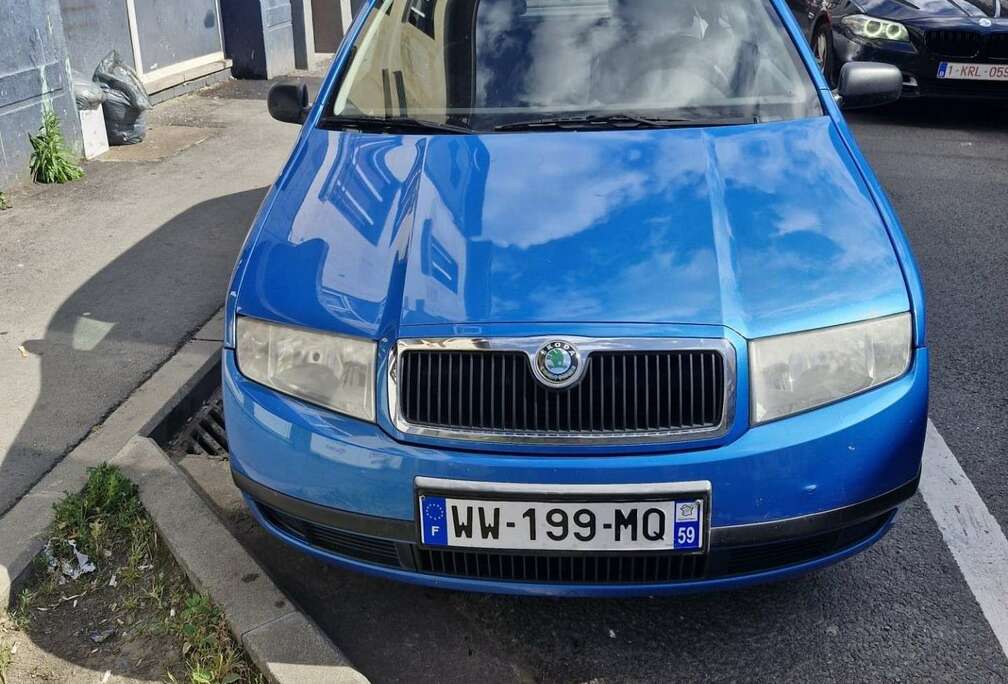 Skoda 1.4i 16V 75 Elégance A