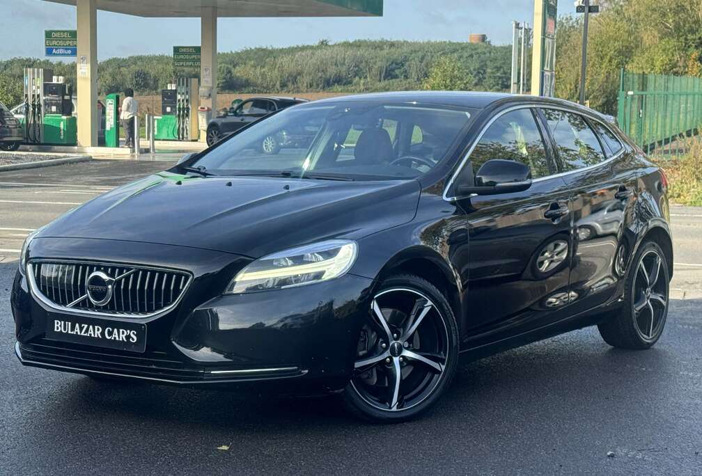 Volvo V40 2.0 D3 Eco Inscription*NAVI*CUIR*LED*FULL CARNET*GARANTIE