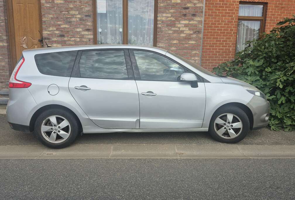 Renault Scenic 1.5 dCi Silver Edition