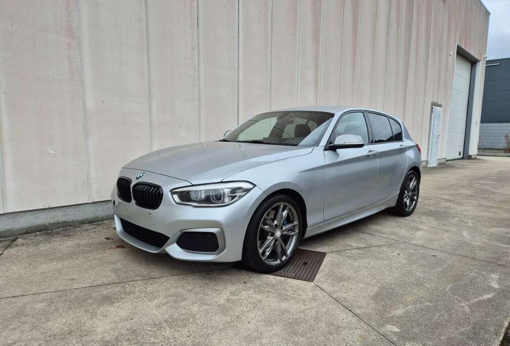 BMW M135i LCI Lichte Vracht Automaat LED