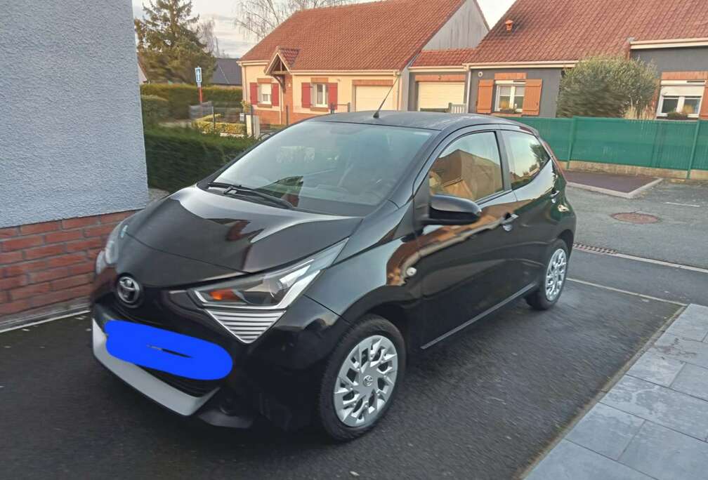 Toyota Pro 1.0 VVT-i x-pro