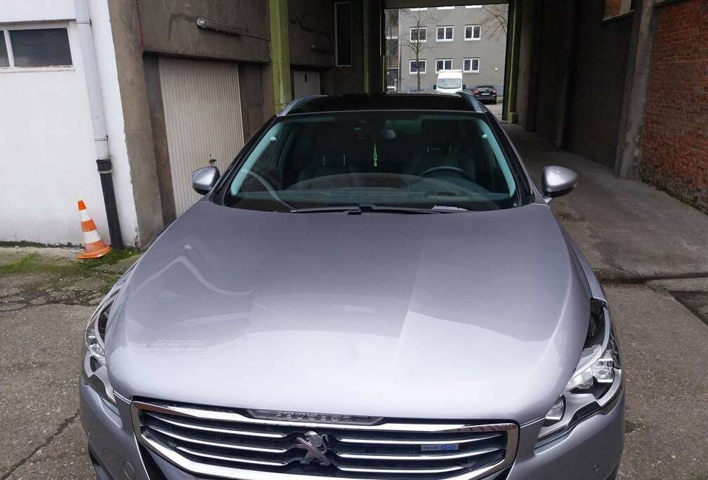 Peugeot SW e-HDi 115 Stop&Start Access