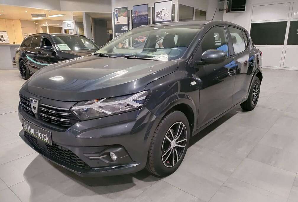 Dacia 1.0 TCe Essential + winterset + dakdragers