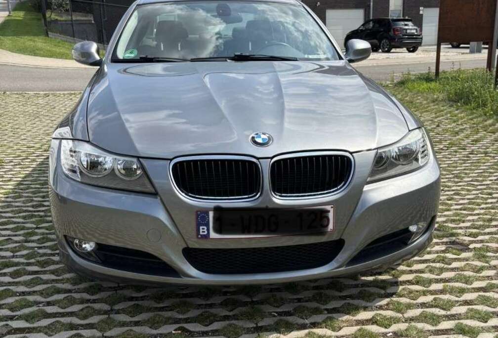 BMW 318i