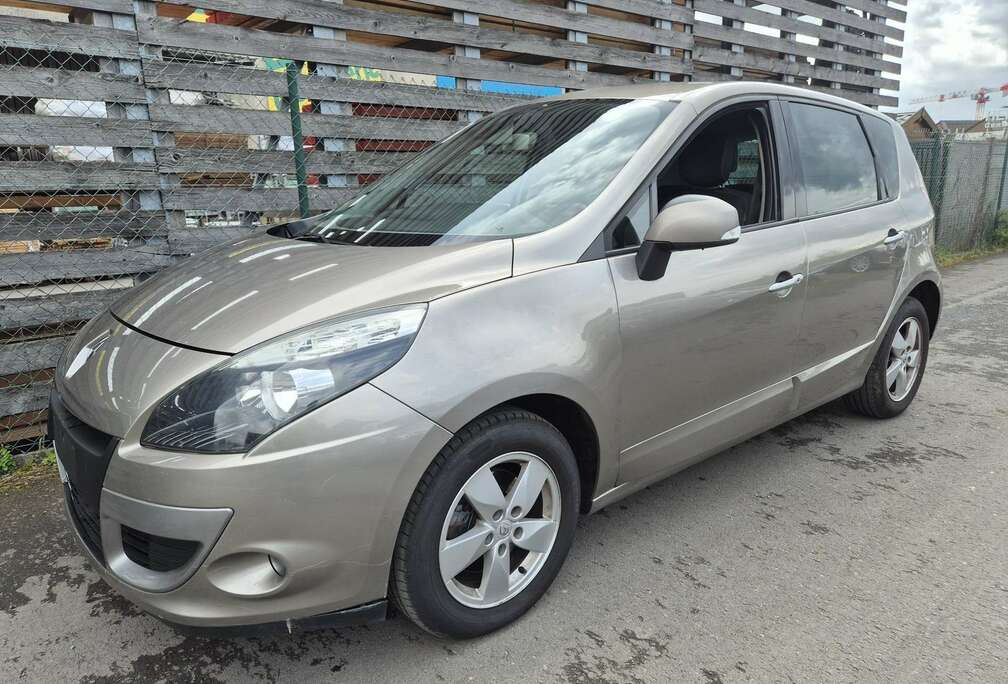 Renault Scenic 1.4 TCe Dynamique