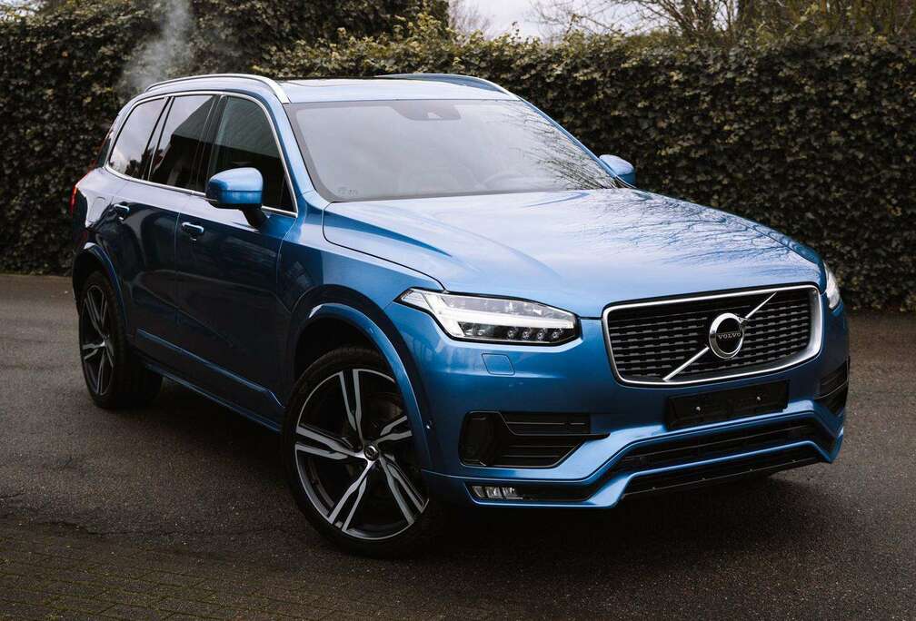 Volvo 2.0 T6 4WD R-DesignPANO/B&W/KEYLESS/HEADUP/CARPLAY