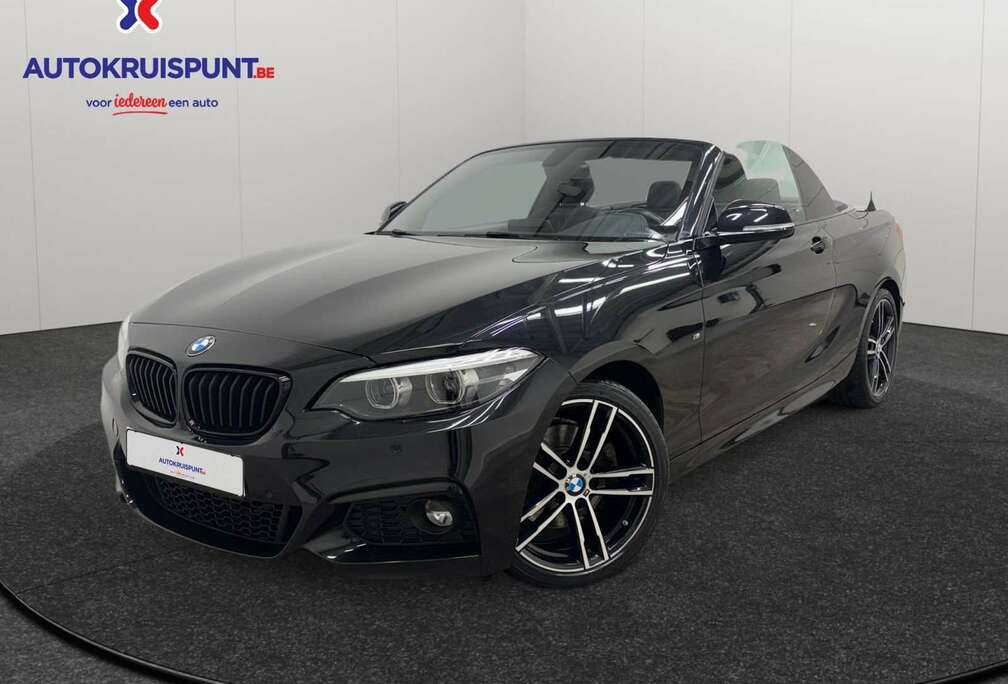 BMW 220i AUT
