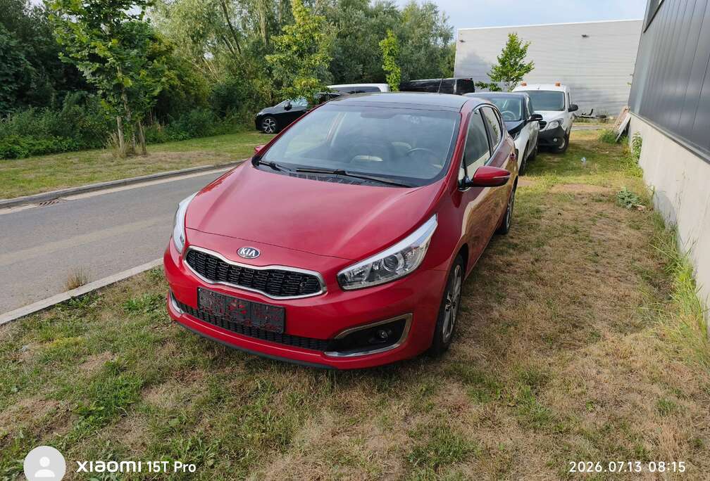 Kia Cee\'d 1.6 CRDi Business Mind ISG DCT