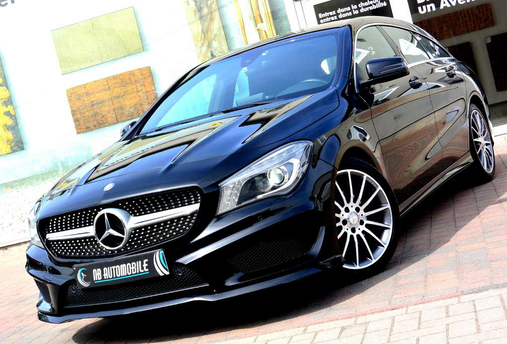 Mercedes-Benz d PACK AMG**XENON**NAVI**ALCANTARA**J19**GARANTIE 12MOIS**