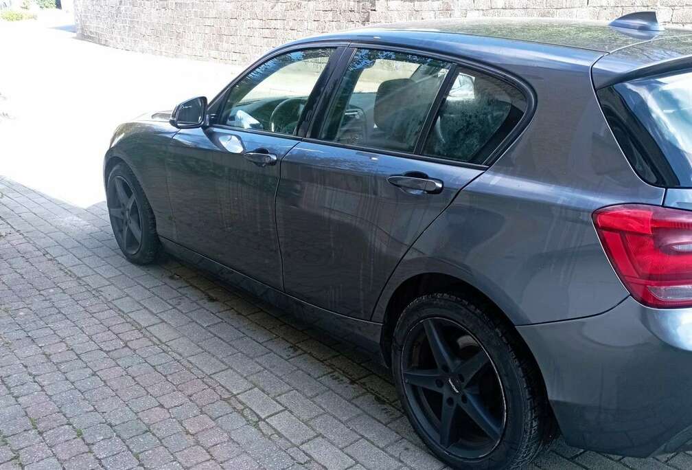 BMW 114i 102 ch 127g UrbanLife