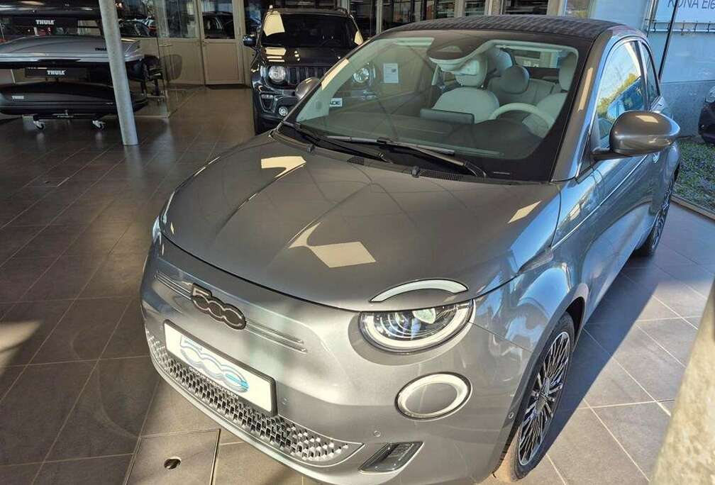 Fiat Electric Cabrio La Prima by Bocelli 42 kWh