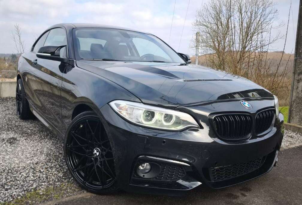 BMW BMW 218D etat neuf