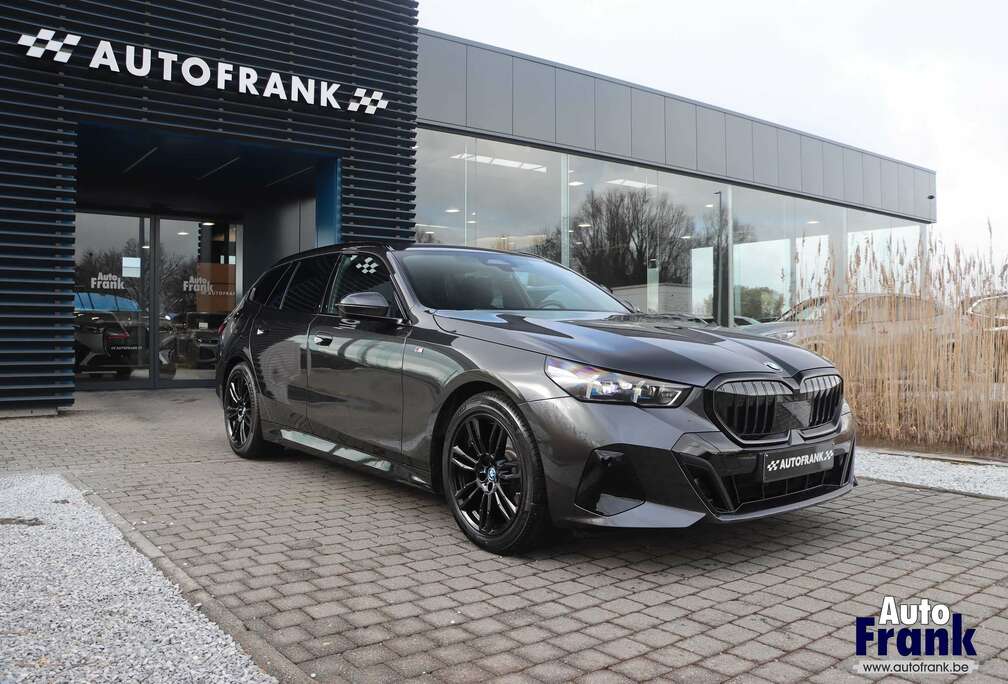 BMW I / BREAK / M-SPORT / TREKHK / 19\