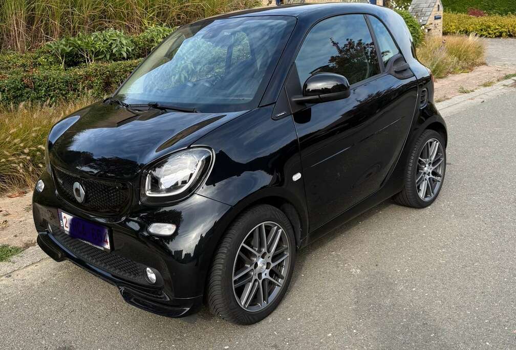 Smart BRABUS Xclusive 109cv