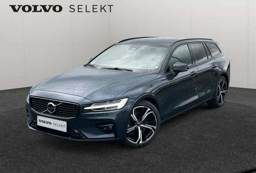 Volvo B4 Plus Dark / Essence