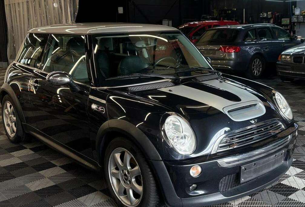 MINI 1.6i 16v AUTOMATIQUE bj. 12/2005