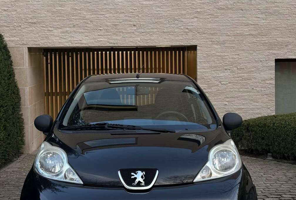 Peugeot 1.0i Urban Move