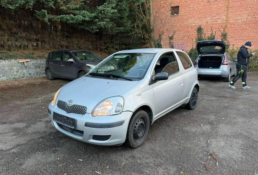 Toyota 1.0i VVT-i Luna MMT