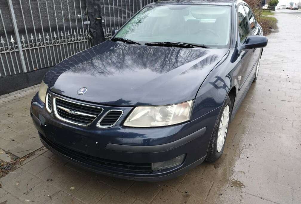 Saab 1.8i 16v Linear