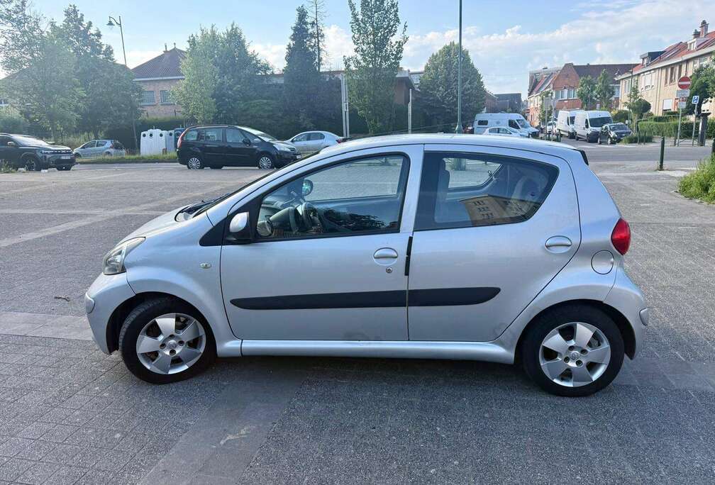 Toyota Aygo 1.0i VVT-i Blue