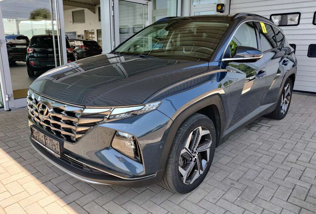 Hyundai Plug-in Hybride, 4x4 265pk Full option.