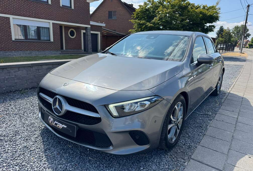 Mercedes-Benz A 180 d Business Solution/NAVI/CUIR/JANTES/GARANTIE 1 AN
