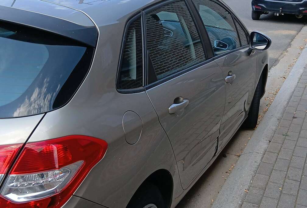 Citroen C4 1.4i Tentation